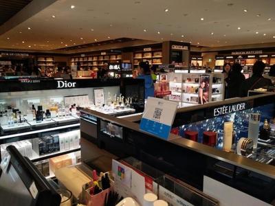 化妝品巨頭財報亮眼，日用百貨銷售中中國消費者成增長引擎